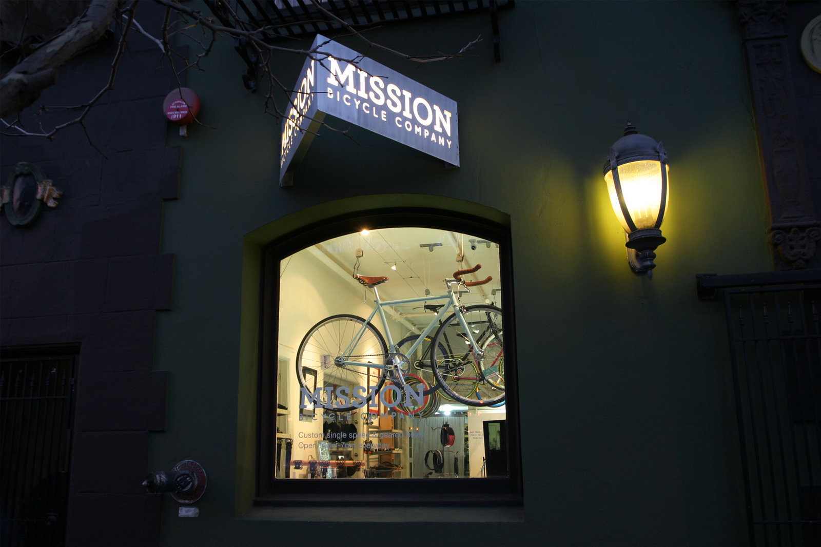 766 Valencia Street Mission Bicycle 766 Valencia